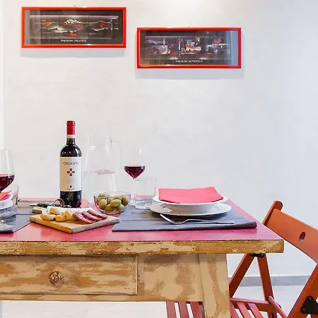 Apartment In San Giuseppe Florence